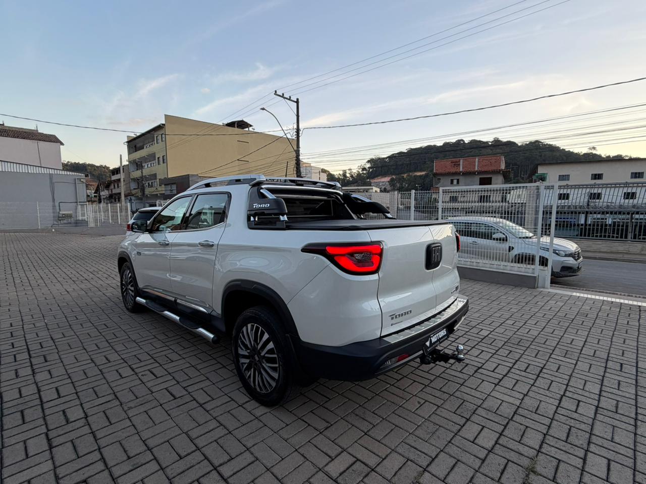 FIAT TORO RANCH 2.0 TURBO DIESEL 4x4 AT9