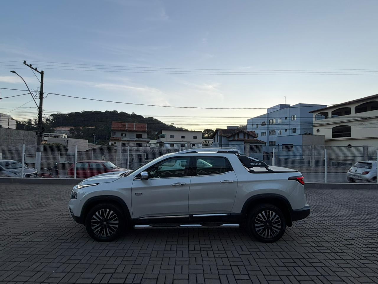 FIAT TORO RANCH 2.0 TURBO DIESEL 4x4 AT9