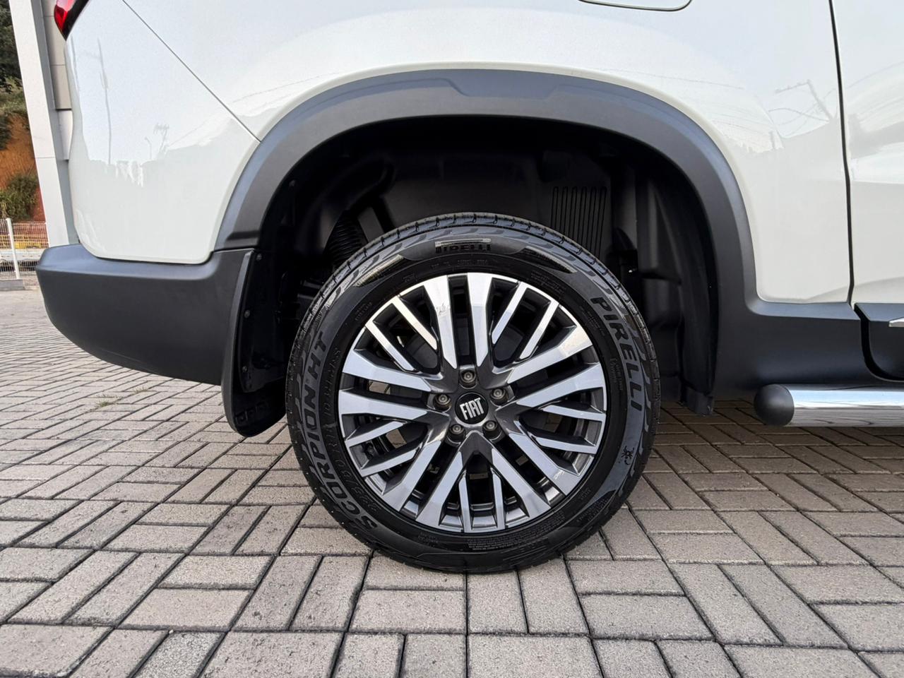 FIAT TORO RANCH 2.0 TURBO DIESEL 4x4 AT9