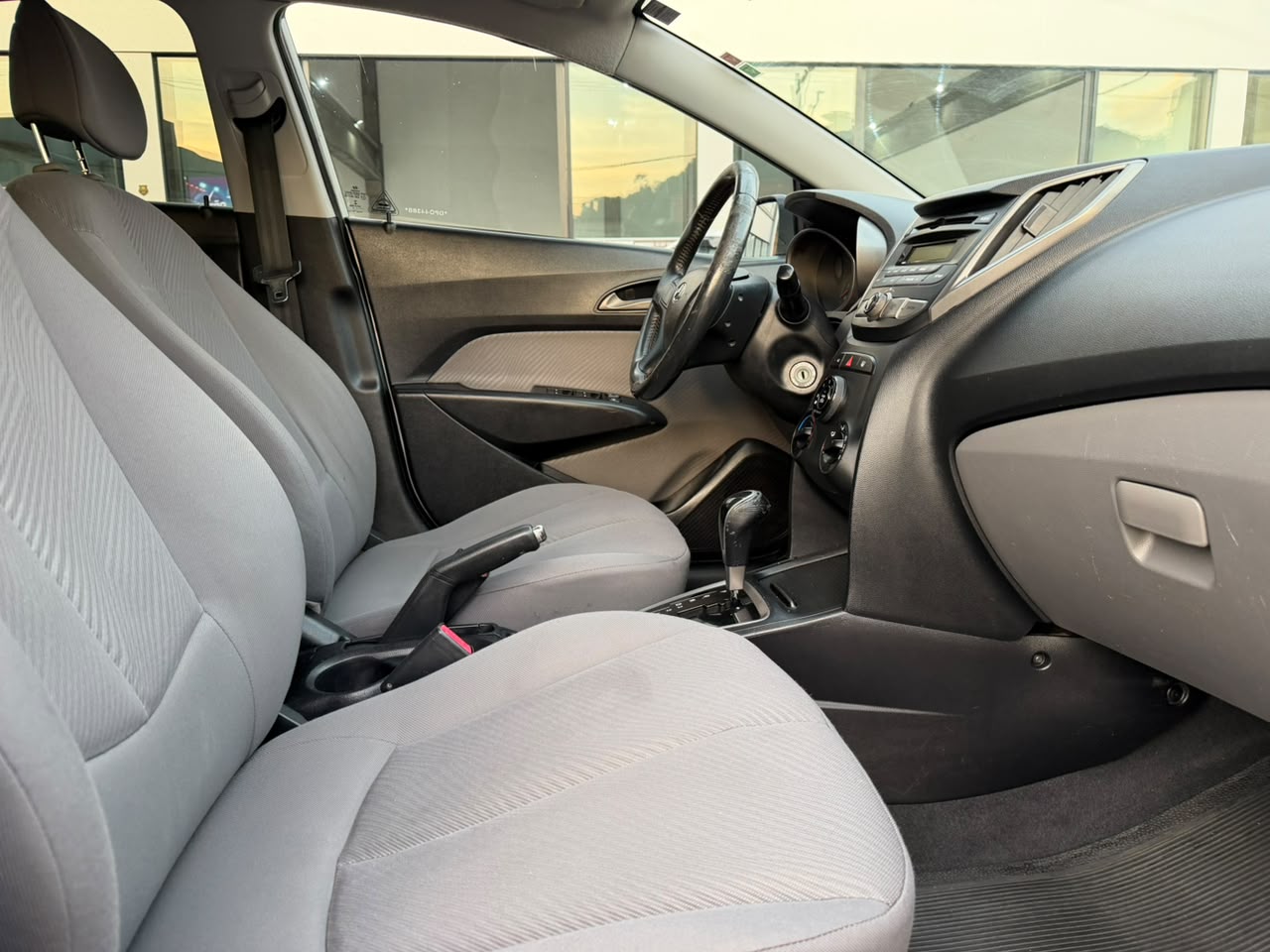 HYUNDAI HB20 PREMIUM 1.6 AUTOMÁTICO 2013
