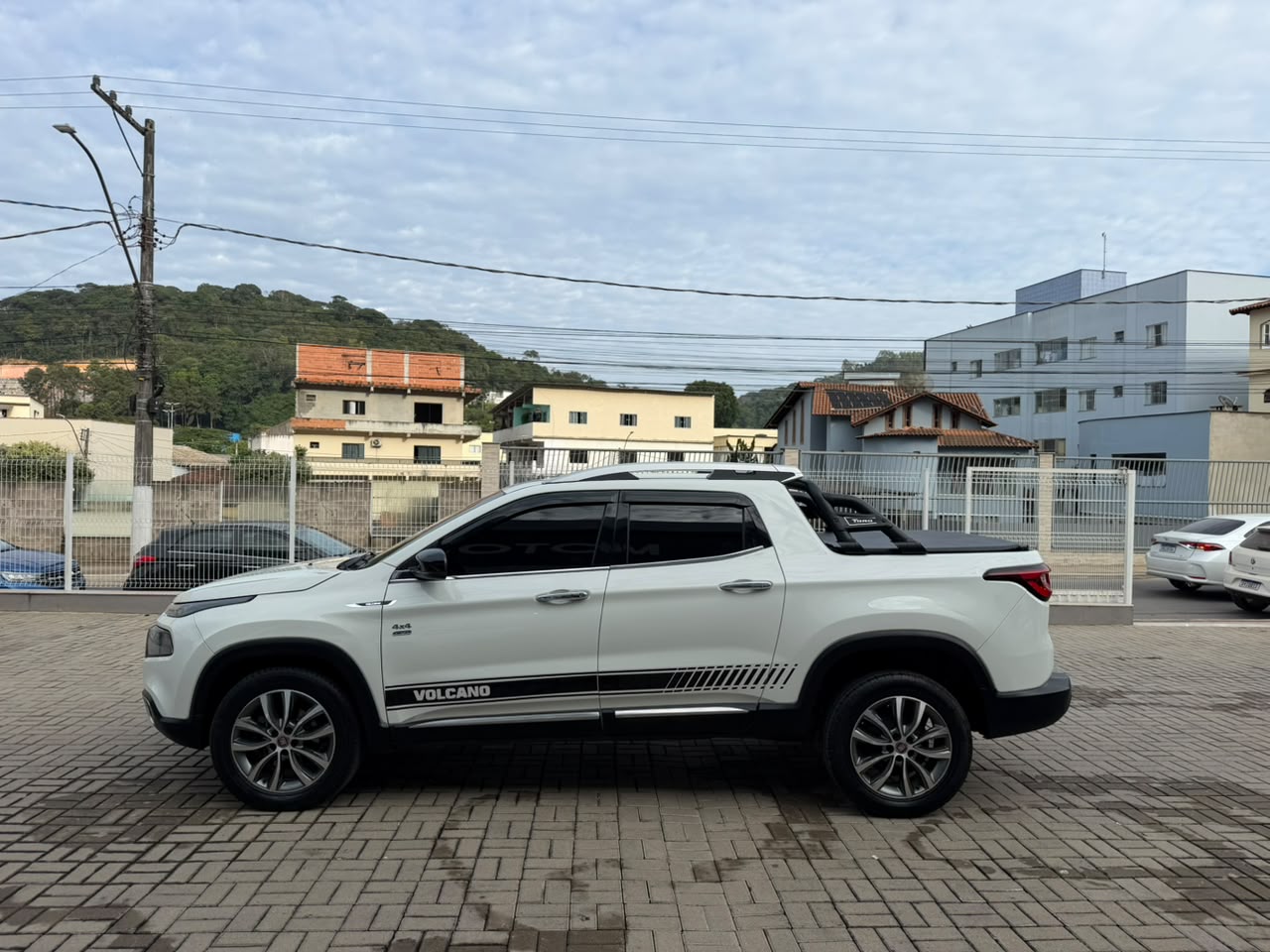 FIAT TORO VOLCANO 2.0 TURBO DIESEL 4x4 AT9