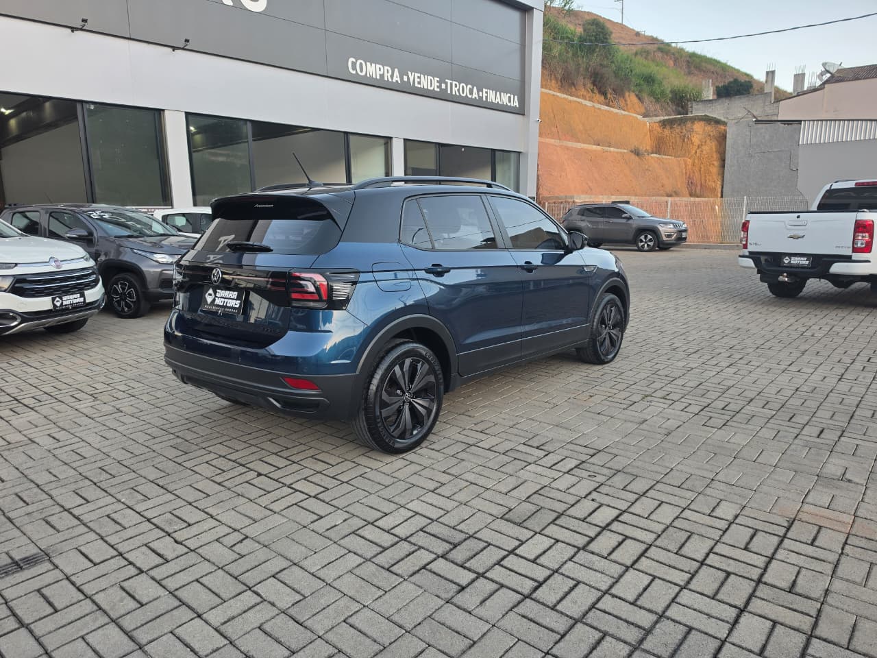 VOLKSWAGEN T-CROSS THE TOWN 1.0 TURBO AUTOMÁTICO MOD 24