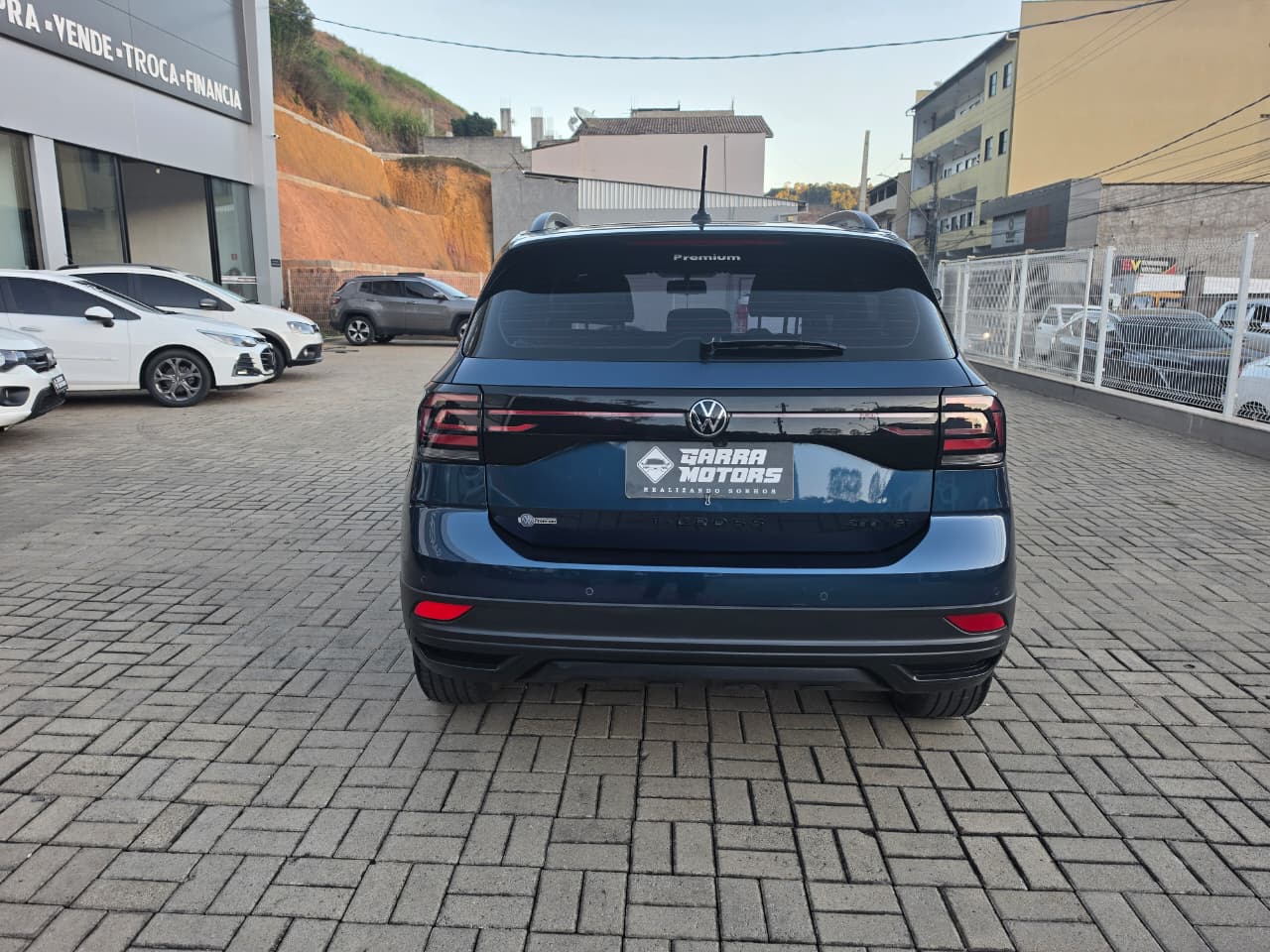 VOLKSWAGEN T-CROSS THE TOWN 1.0 TURBO AUTOMÁTICO MOD 24