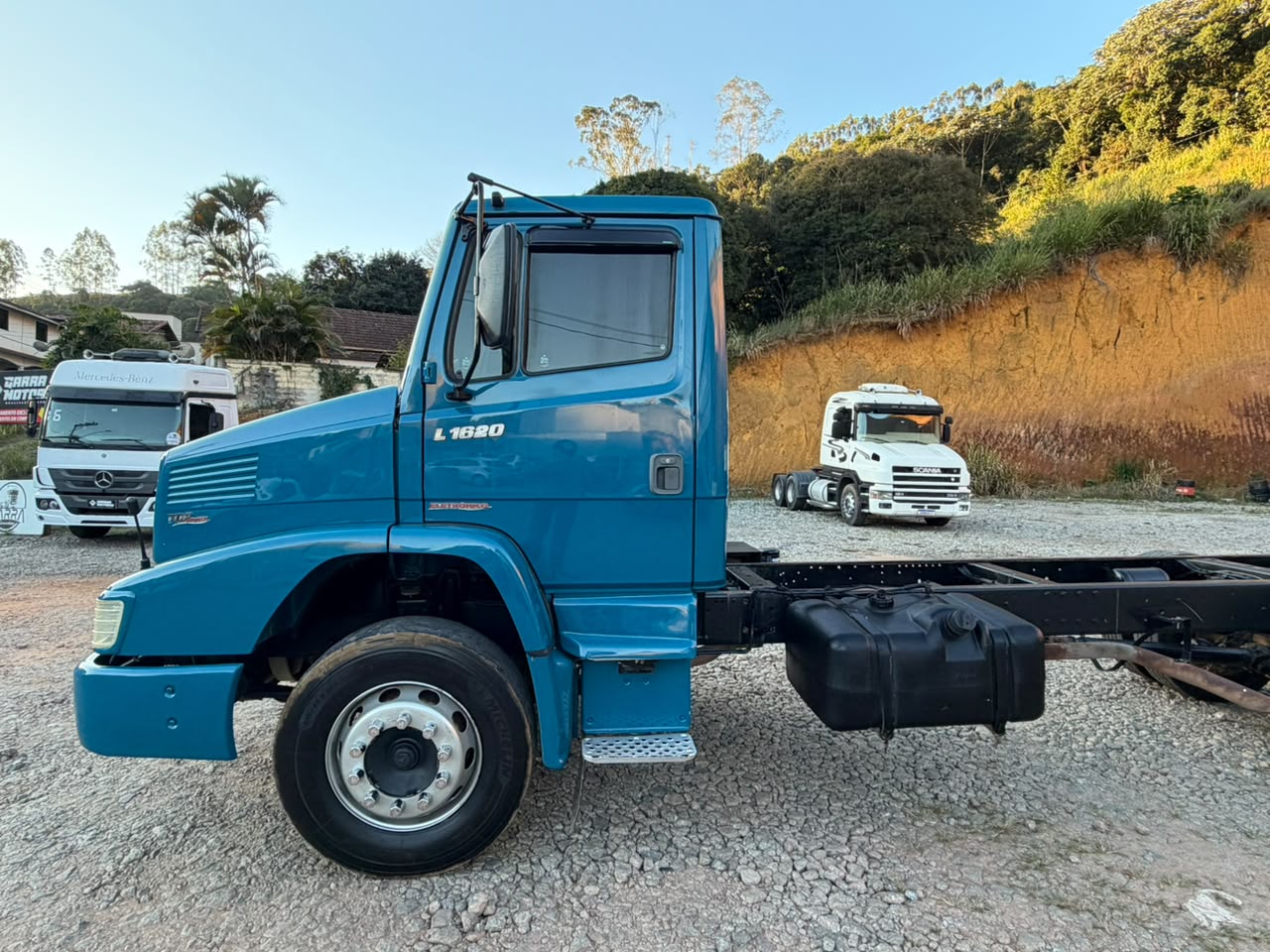 MERCEDES BENZ 1620 REDUZIDO TRUCK 2009