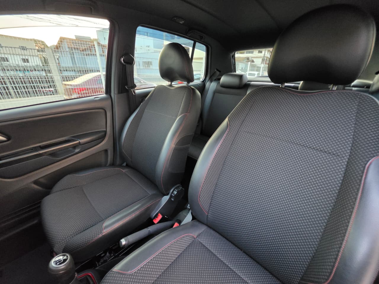 VOLKSWAGEN FOX ROCK IN RIO 1.6 FLEX MOD 2014