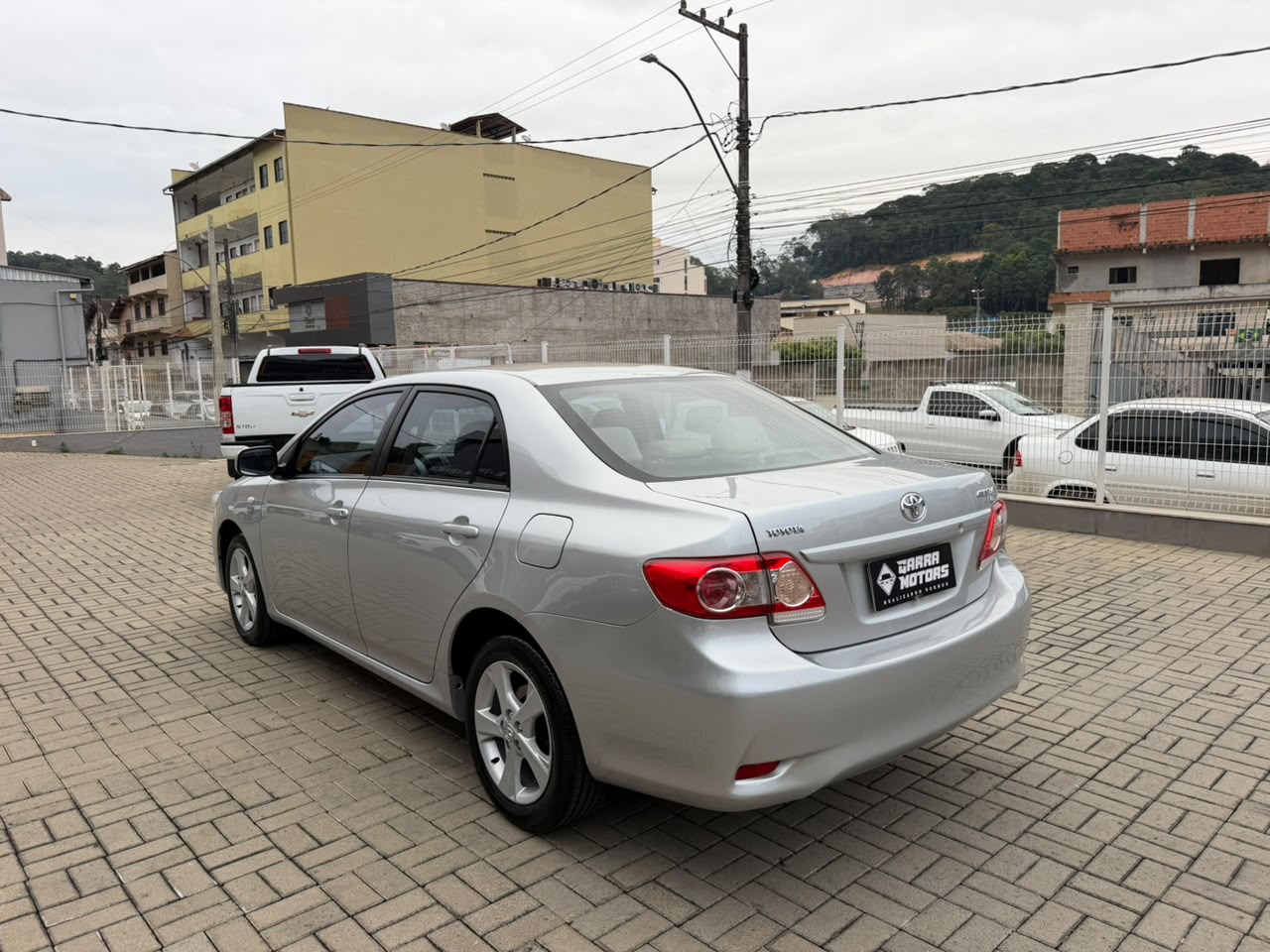 TOYOTA COROLLA GLI 1.8 AUTOMÁTICO  MOD 12