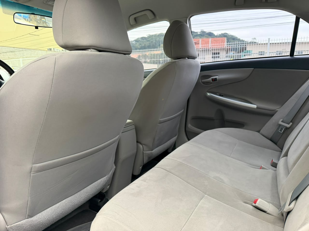 TOYOTA COROLLA GLI 1.8 AUTOMÁTICO  MOD 12