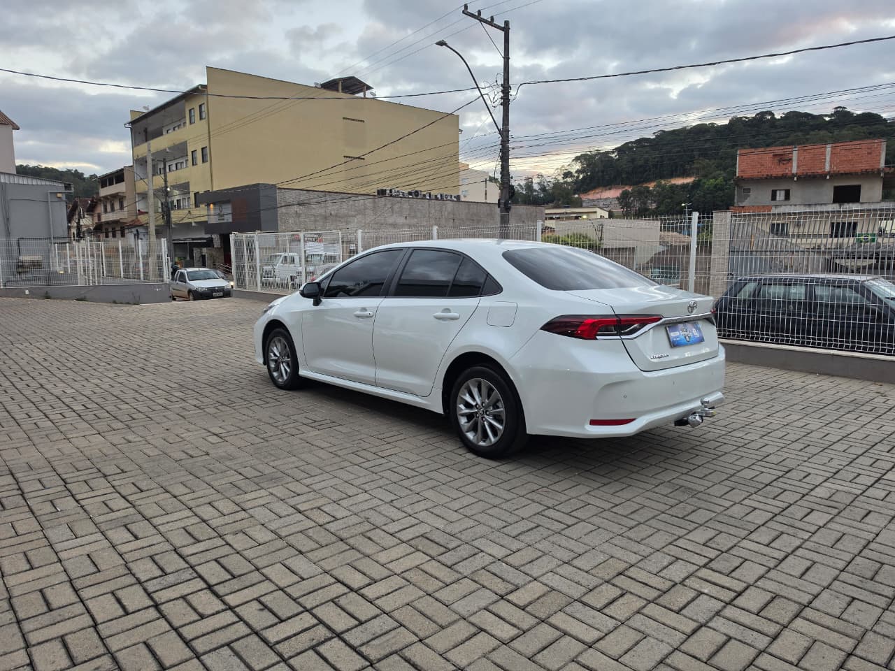 TOYOTA COROLLA GLI 2.0 FLEX AUTOMÁTICO MOD 23