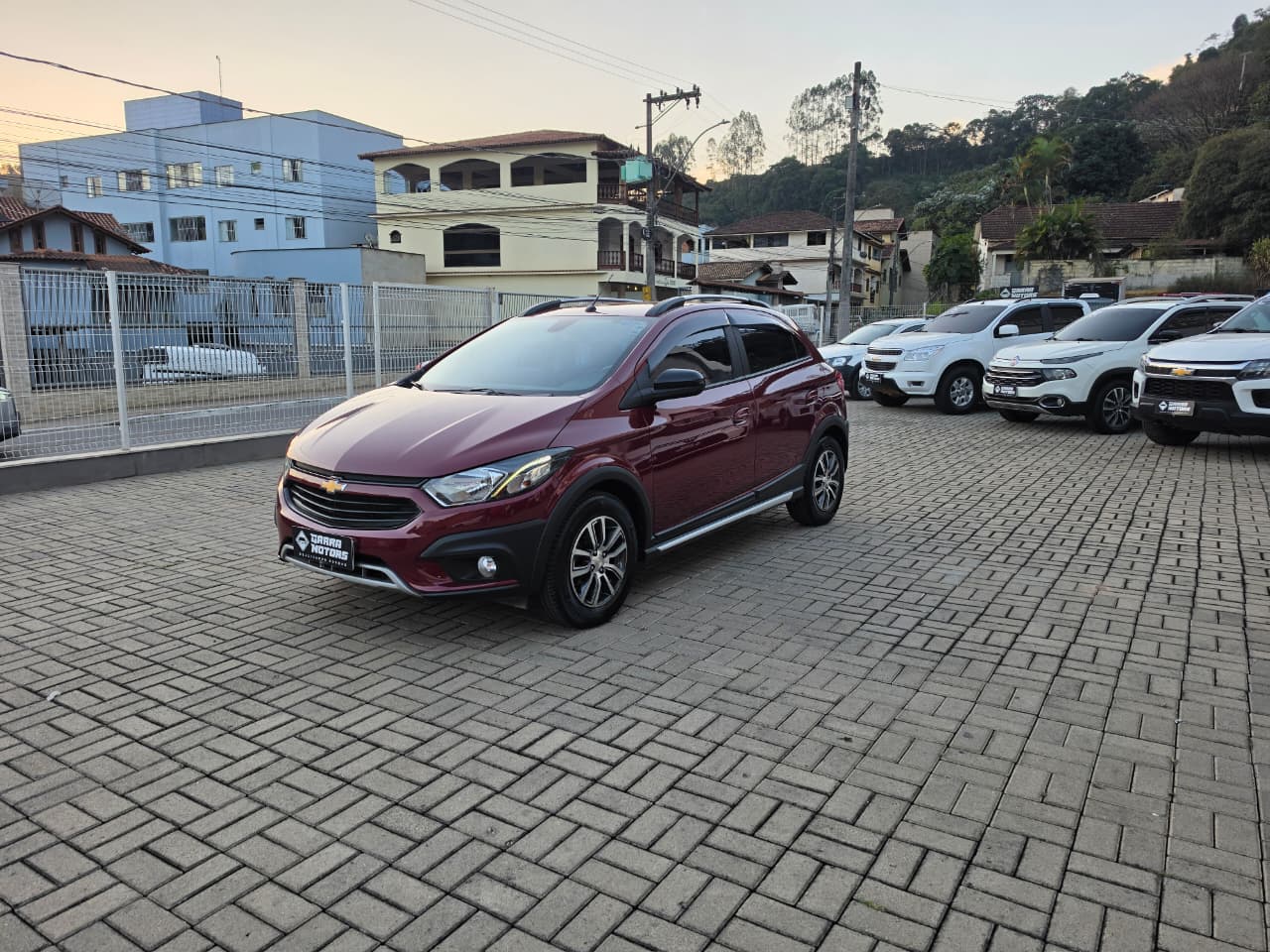 Chevrolet Onix Active 1.4 Automático 2018