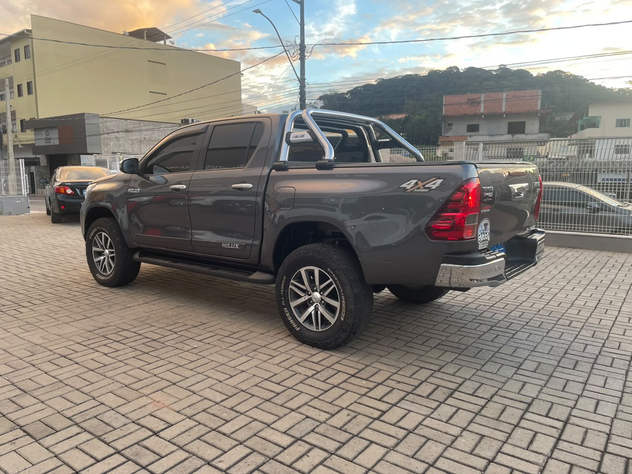 Toyota Hilux SRV 2.8 Turbo Diesel Automática MOD 20