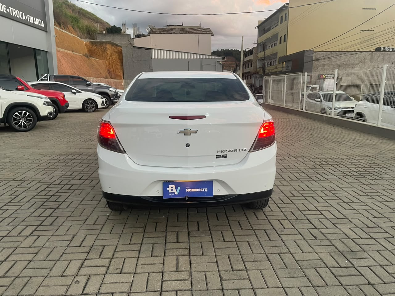 Chevrolet Prisma LTZ 1.4 Flex Automático 2016