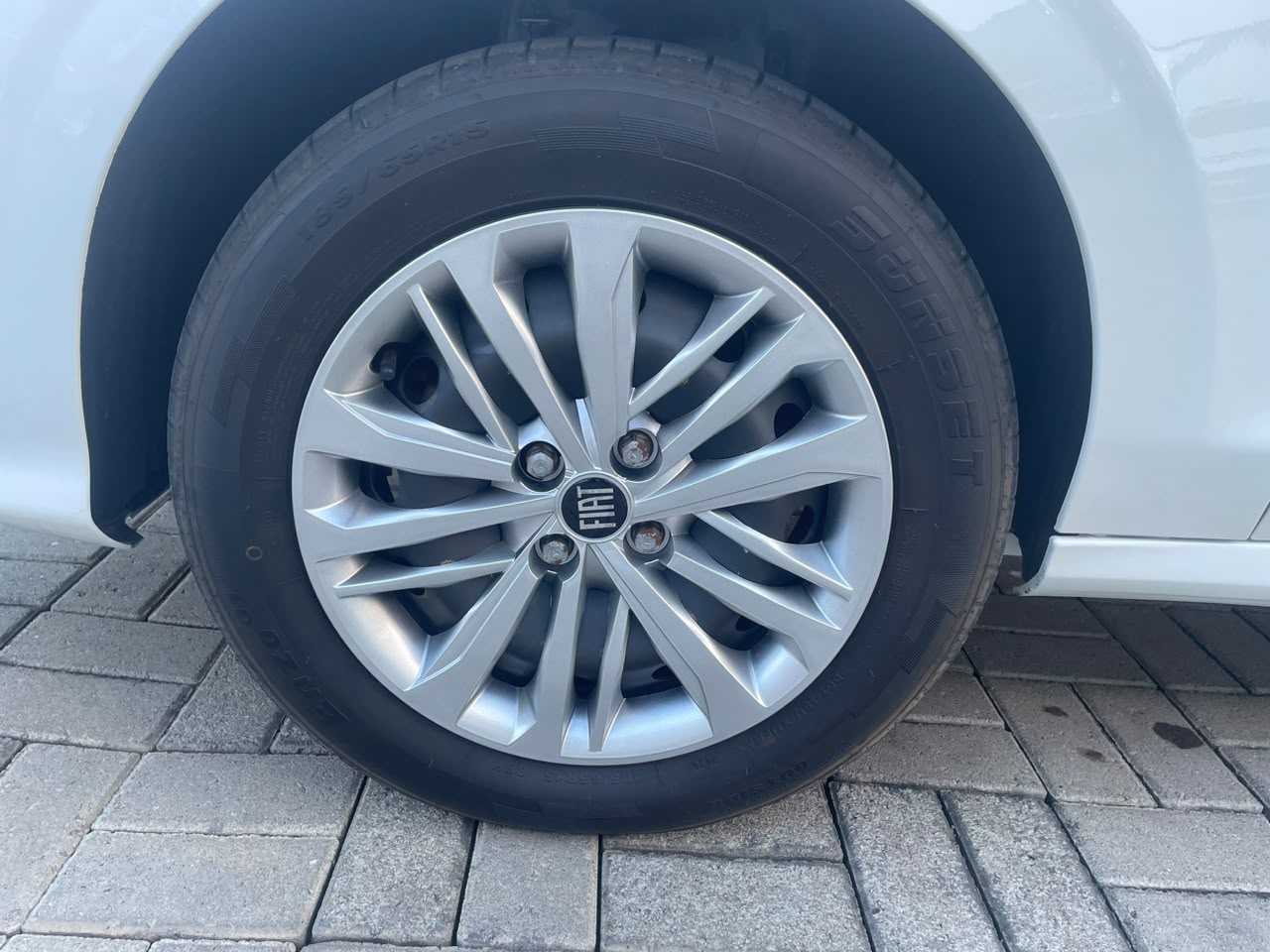 Fiat Cronos Drive 1.3 Flex Automático  MOD 25