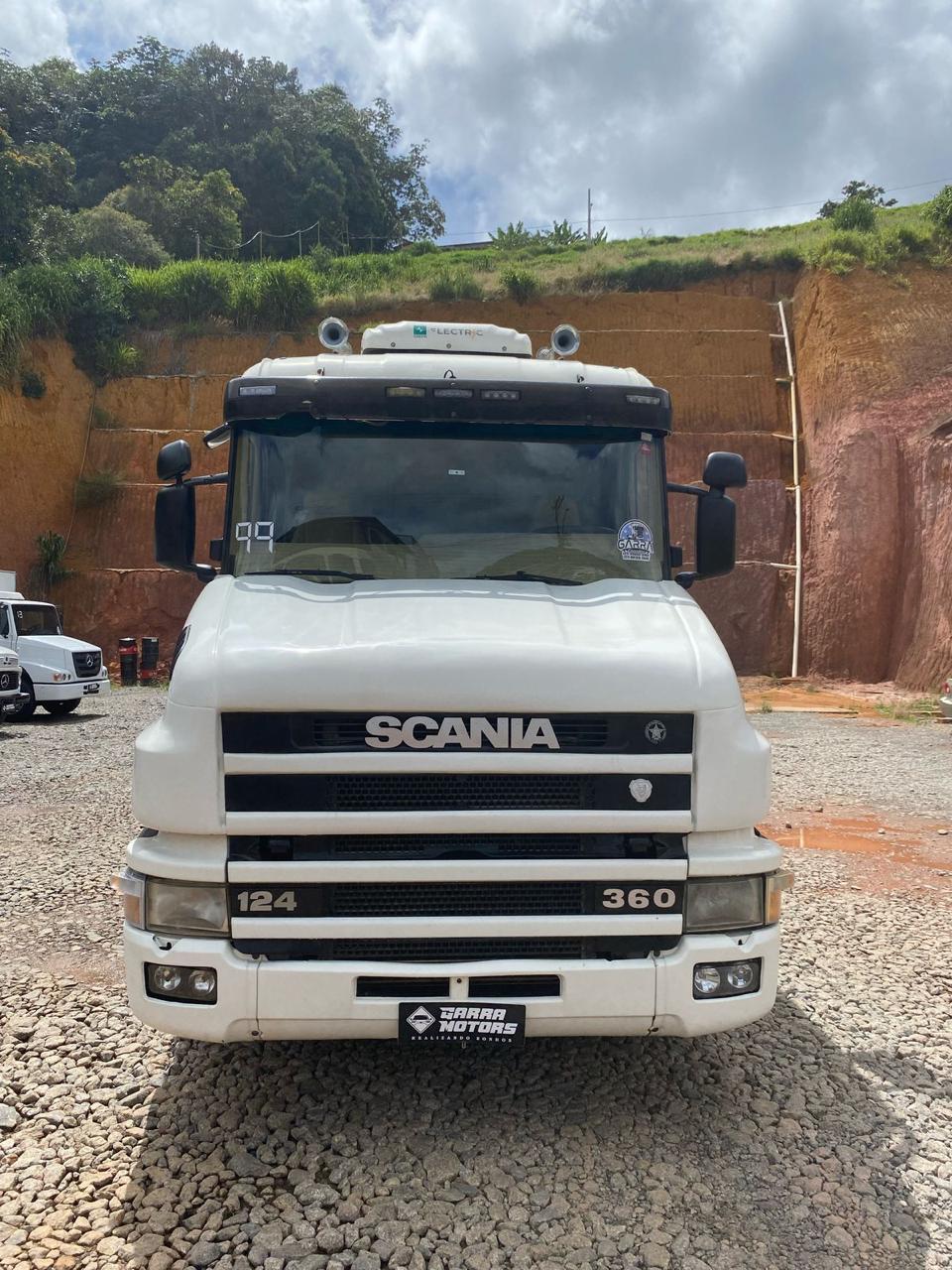 SCANIA T-124 GA 360 6x2 2009