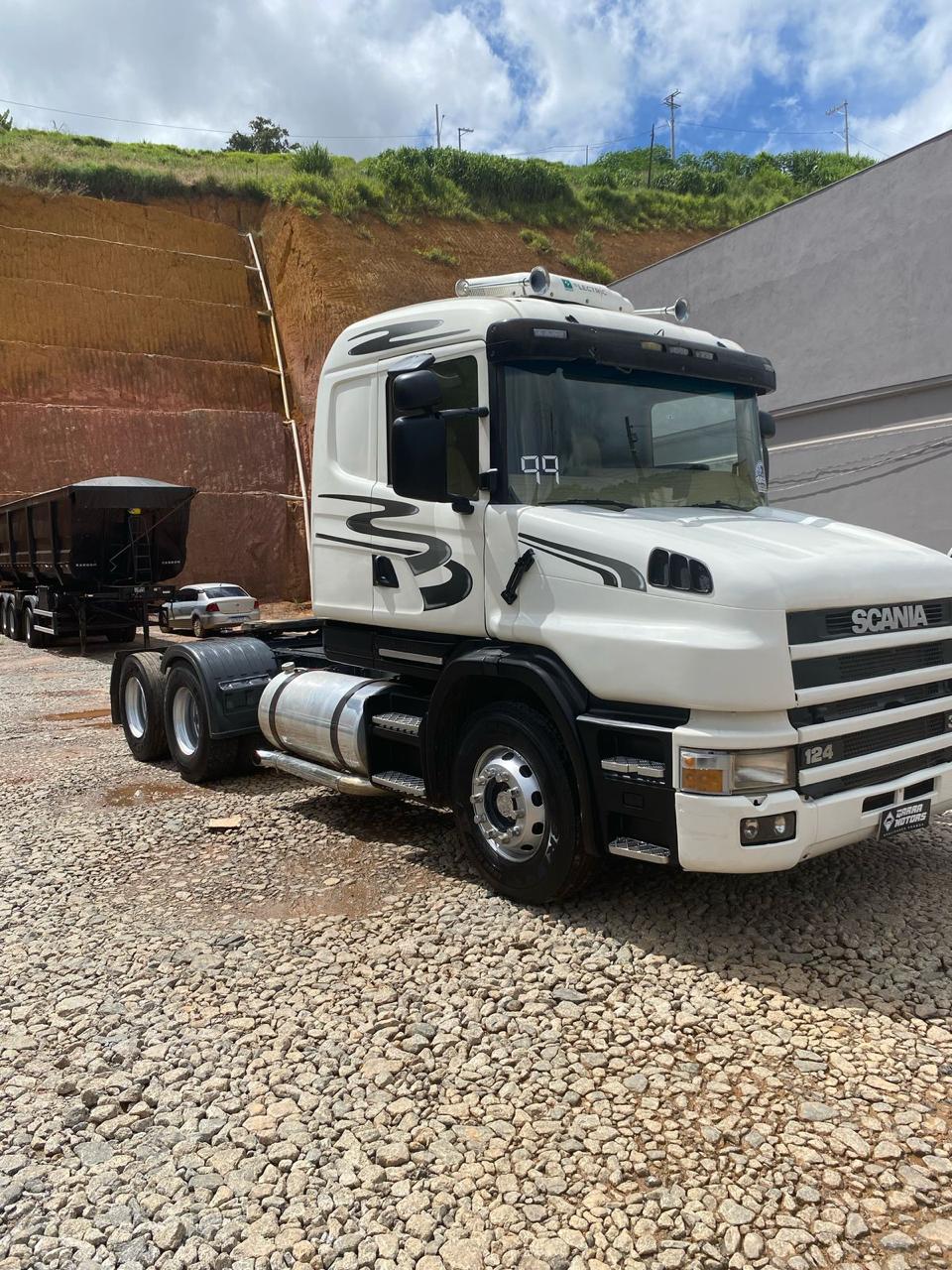SCANIA T-124 GA 360 6x2 2009