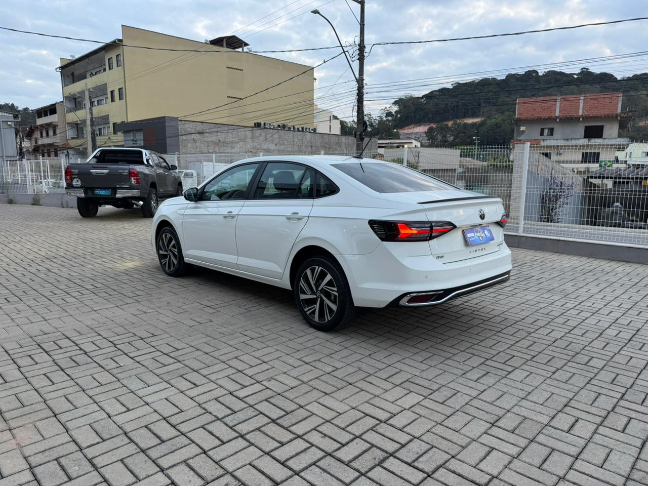 Volkswagen Virtus Highline 1.0 Turbo Automático mod 26