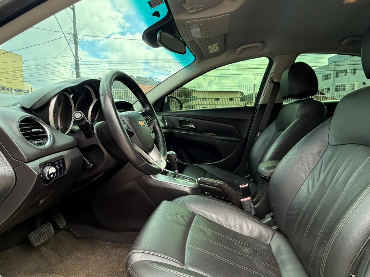 Chevrolet Cruze Sedan 1.8 Automático 2012