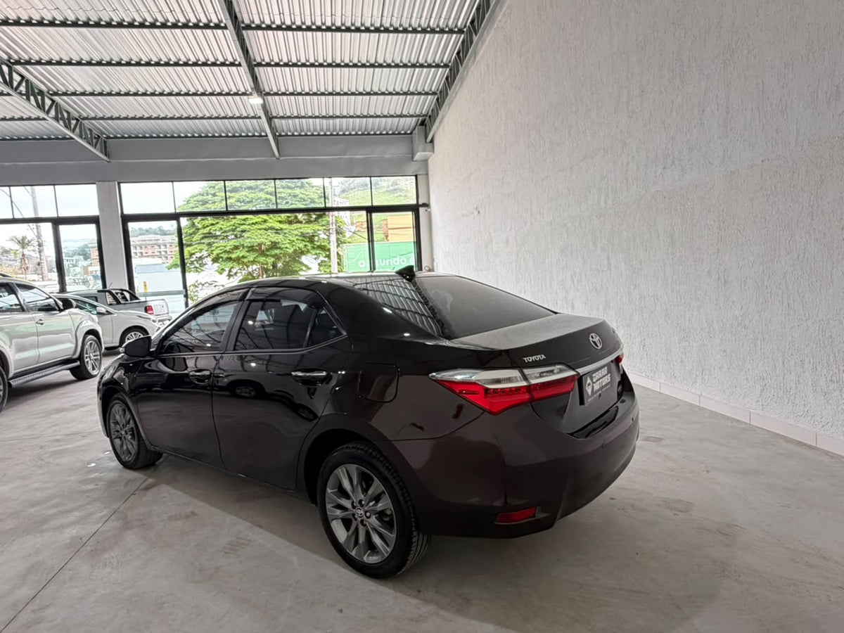 Toyota Corolla XEi 2.0 Automático 2018