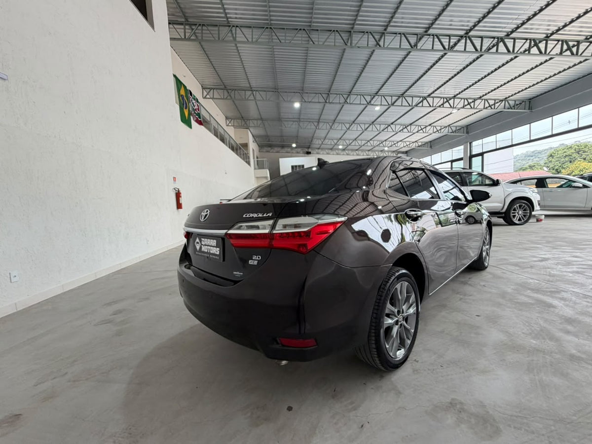 Toyota Corolla XEi 2.0 Automático 2018
