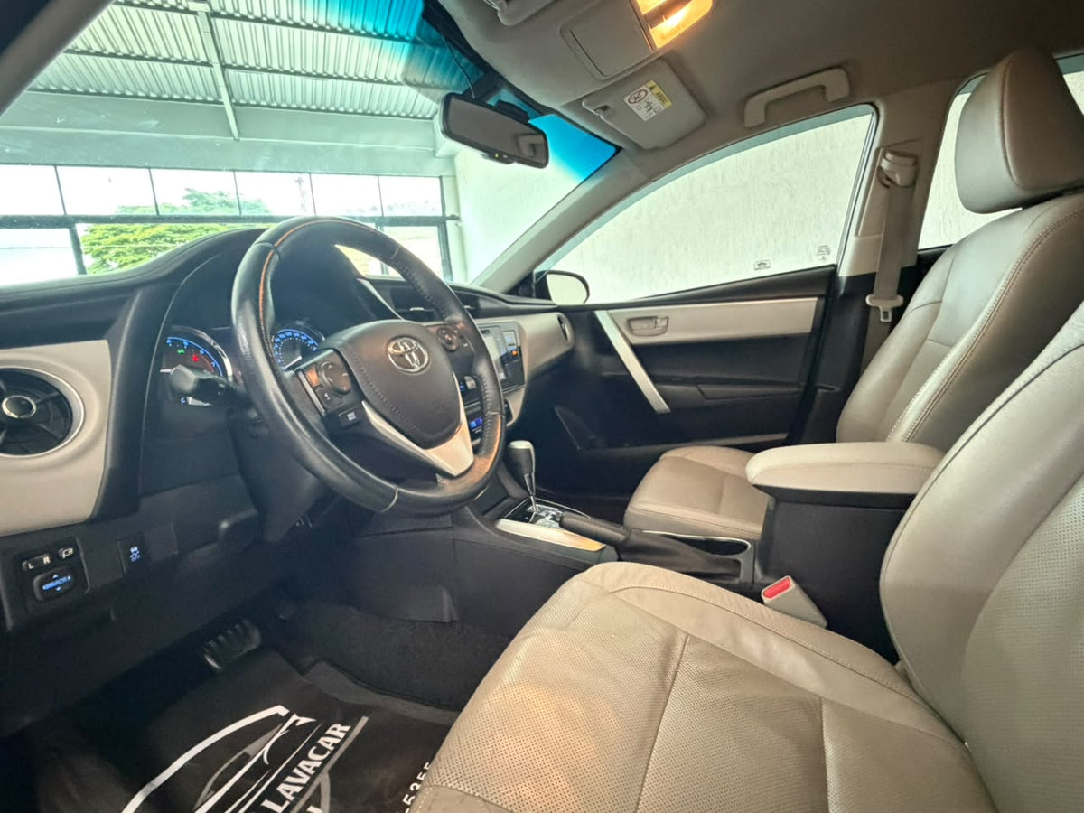 Toyota Corolla XEi 2.0 Automático 2018