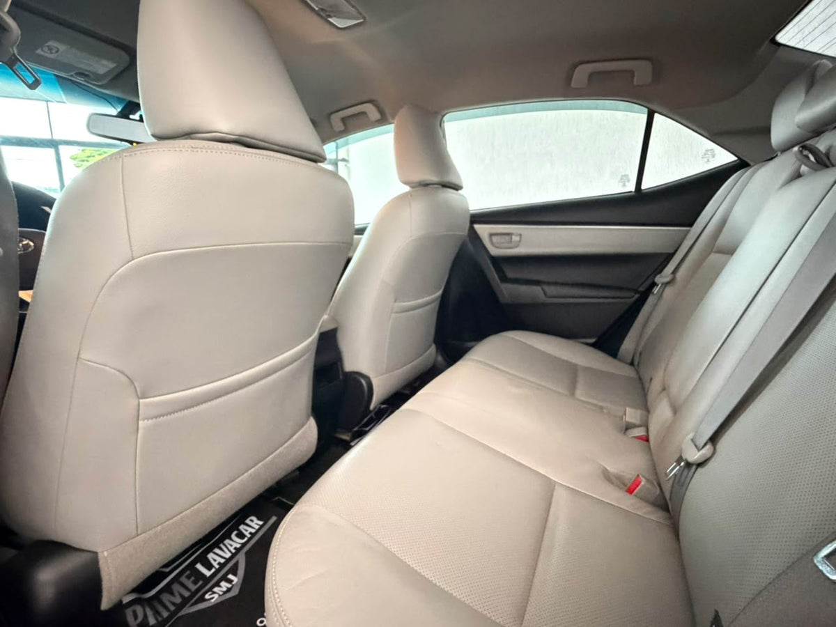 Toyota Corolla XEi 2.0 Automático 2018