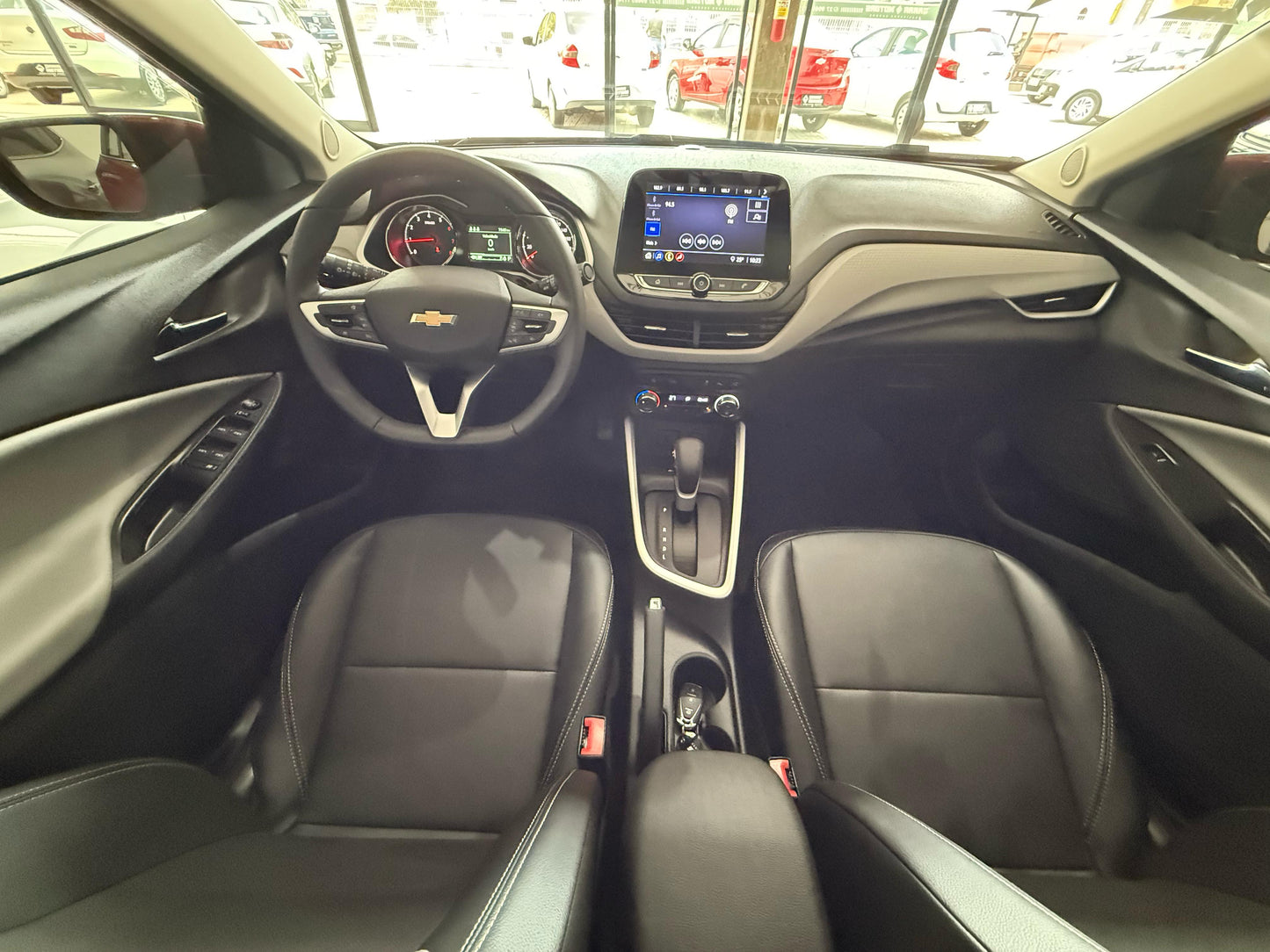 ONIX HATCH PREMIER TURBO